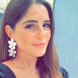 Meet your Posher, Alexandra